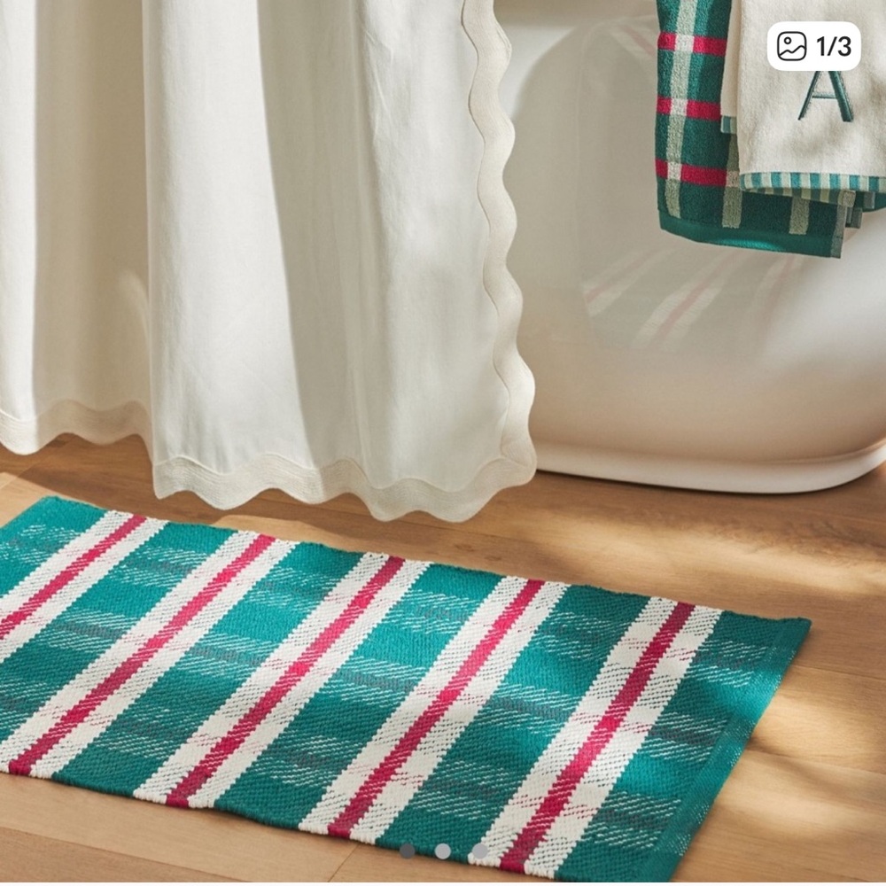New Anthropologie Harper Bath Mat